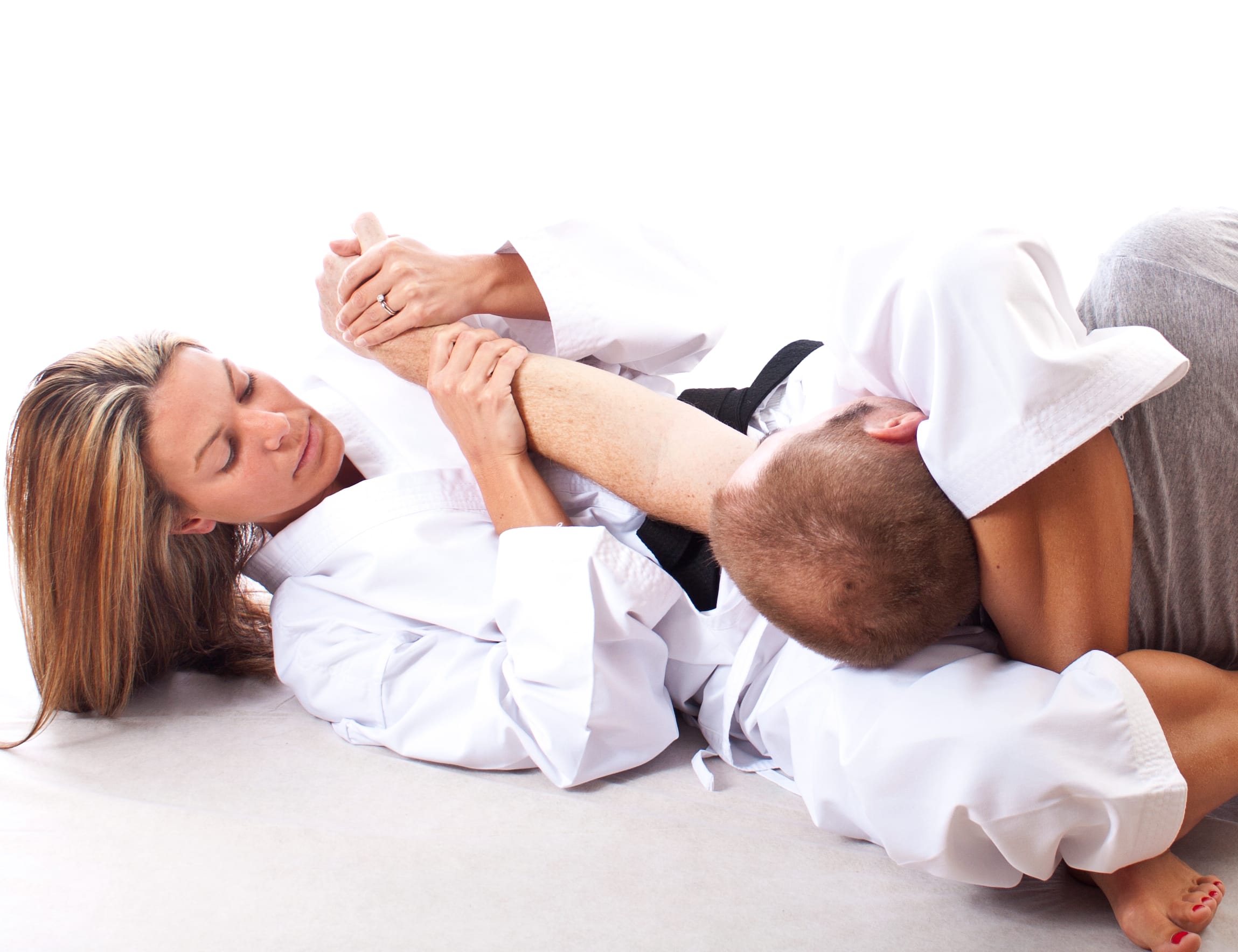 couple training jiu jitsu